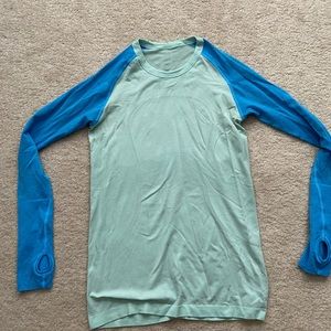 Lululemon Swiftly Tech Long Sleeve - Size 8